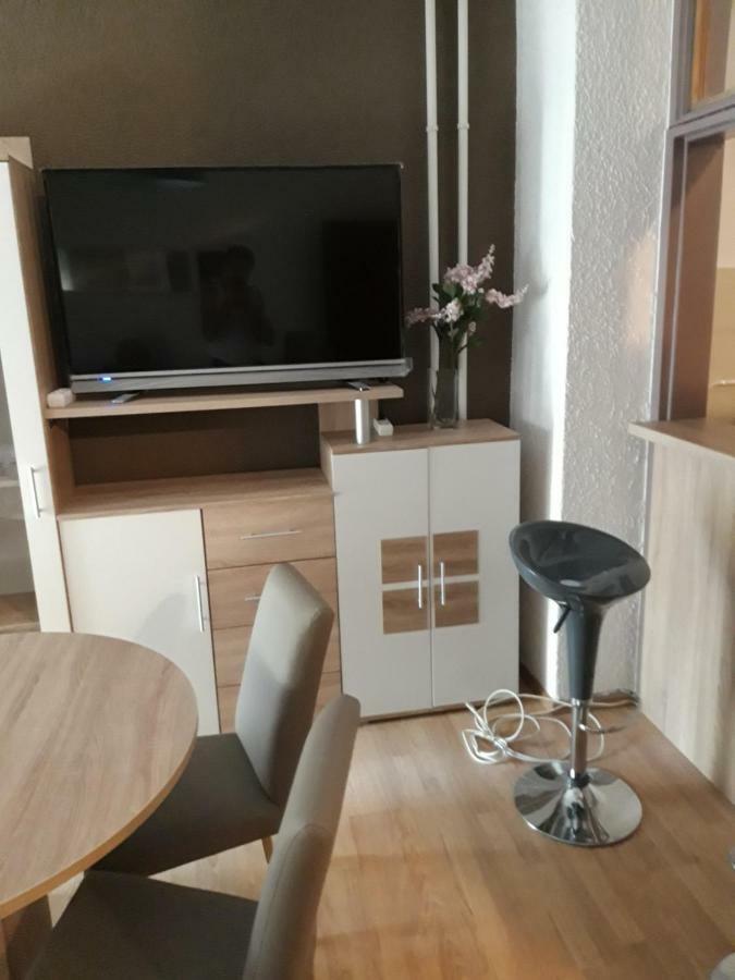 Apartman Centros Ossero Esterno foto
