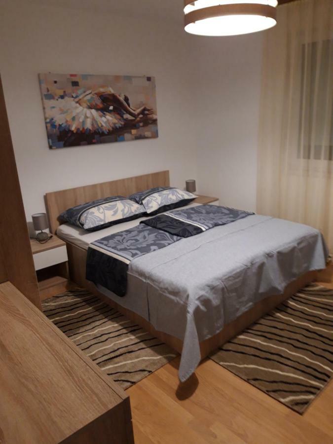 Apartman Centros Ossero Esterno foto