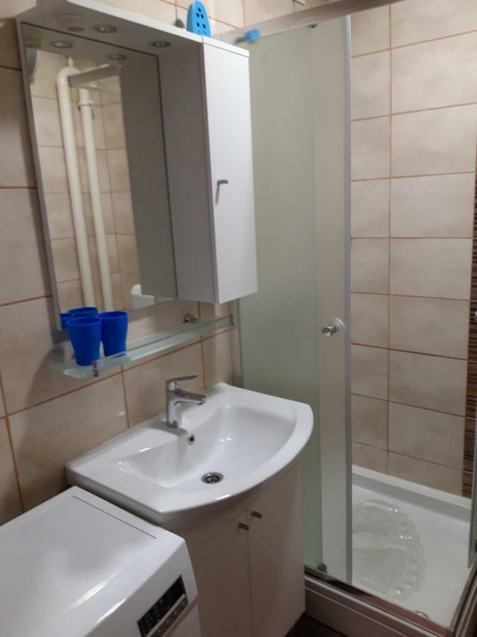 Apartman Centros Ossero Esterno foto